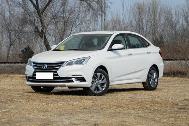 售5.79万元 逸动DT 1.6L增加手动舒享型