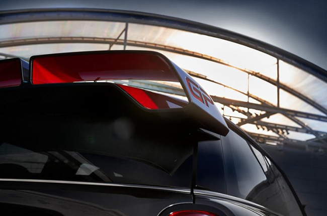 超过300马力 新MINI JCW GP预告图发布 
