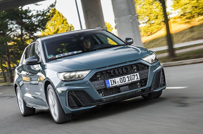 舞象之年 海外试驾全新奥迪A1 30 TFSI 